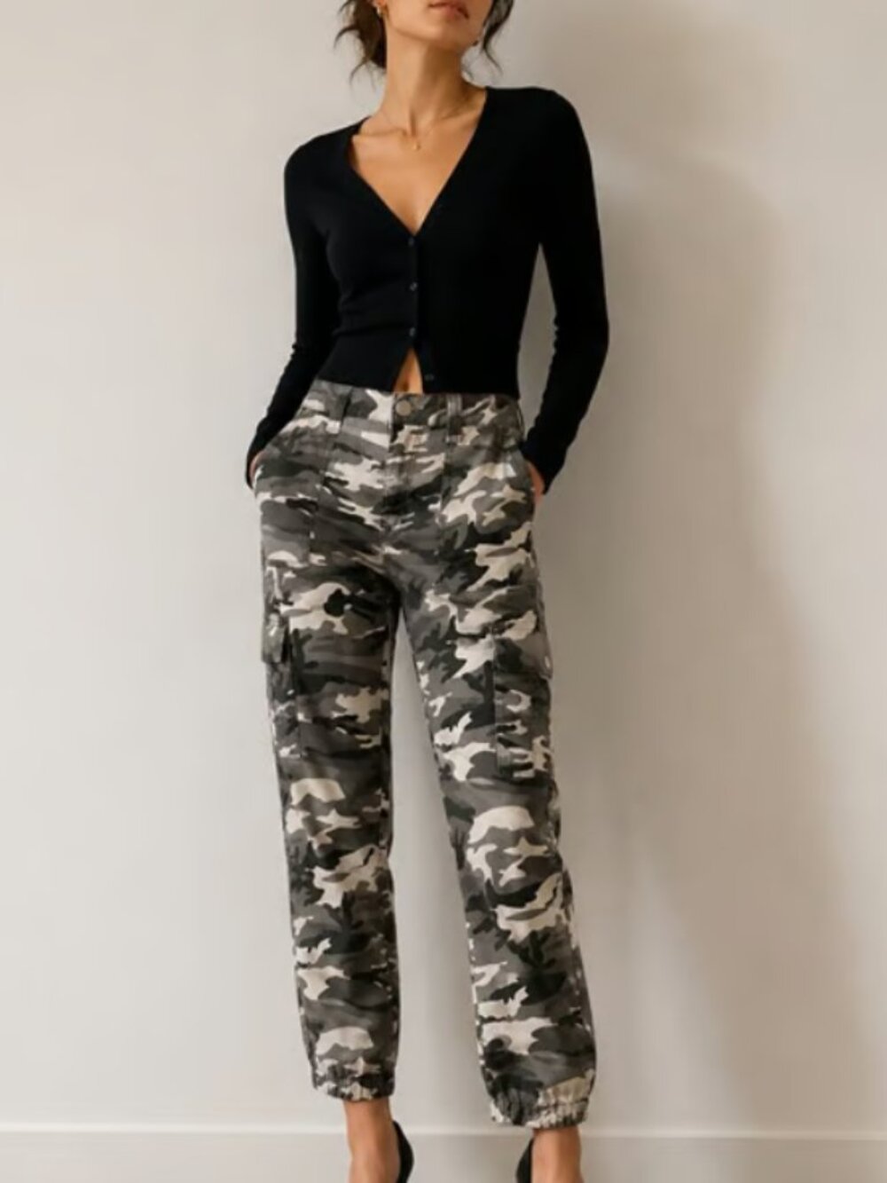 VIP Jeans Black & Gray Camo Ankle Cargo Pants